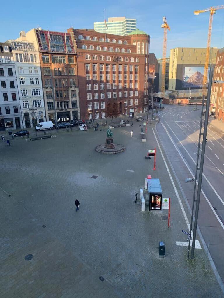 Hamburger Perle Am Gaensemarkt Und Binnenalster Exterior foto